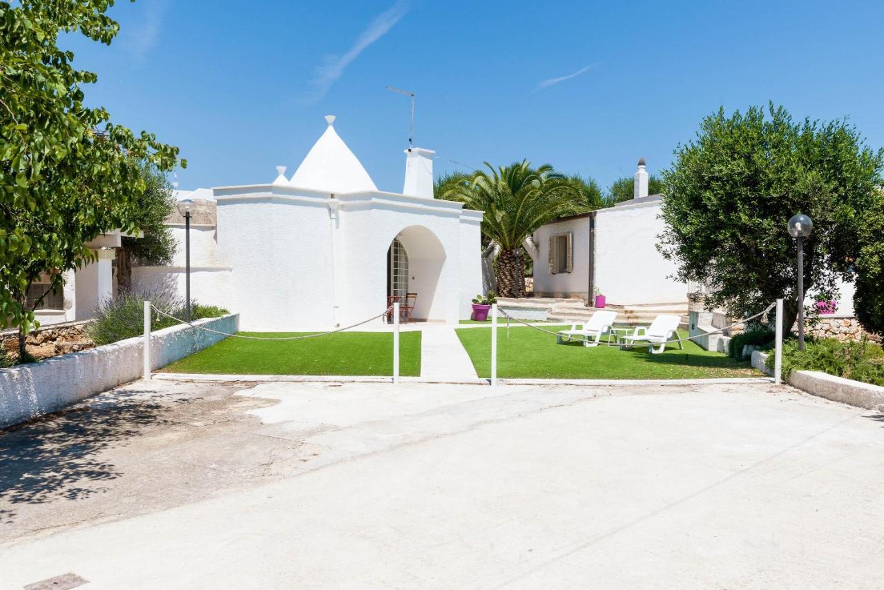 Charming Villas - Villa D'Itria With Trullo Ostuni Exterior foto